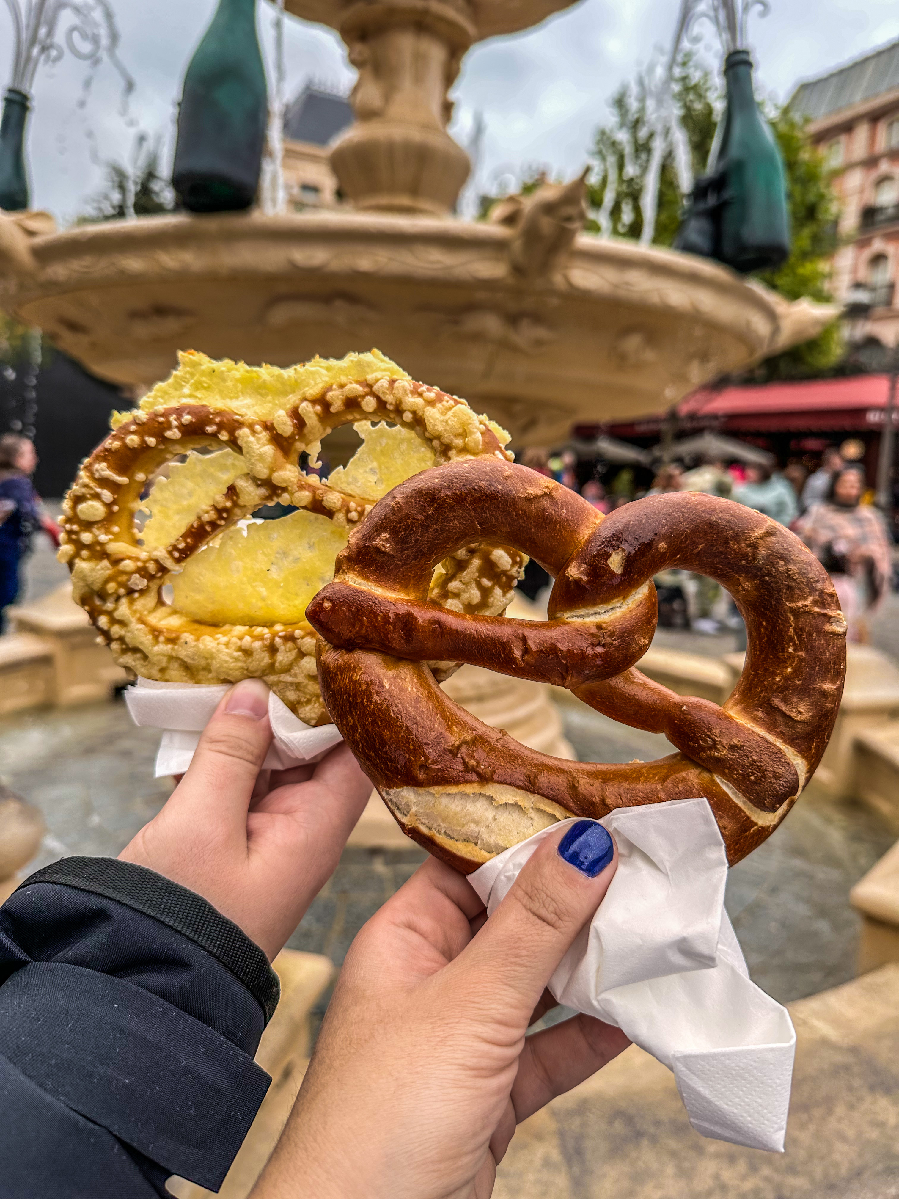 Pretzel & Cheese Pretzel 